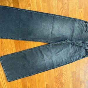 Madewell Women's Super Wide Black Washed Jeans